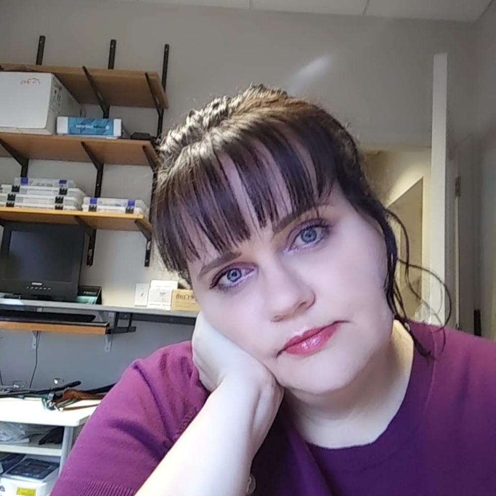 Meet your Posher, Amanda